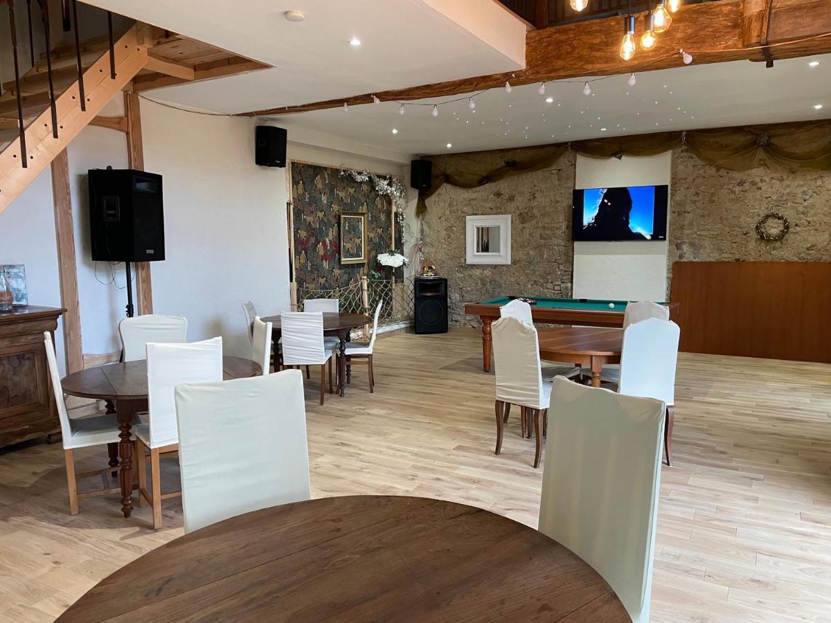 Hotel Le Moulin de Gâteau à Saint-Pierre-les-Etieux Extérieur photo